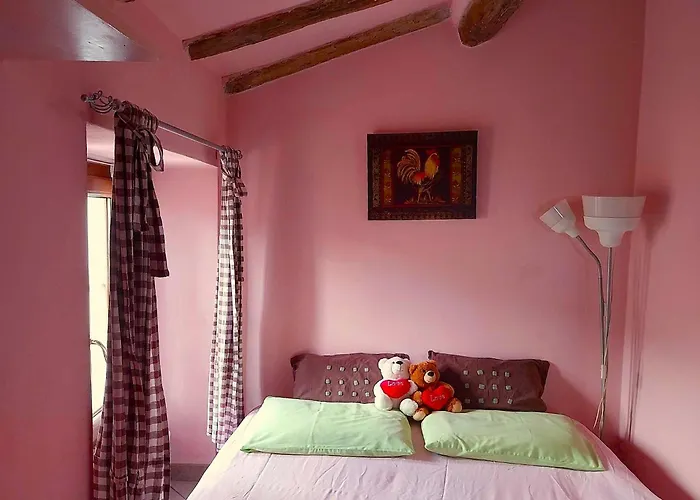 The Four Angels Tatil Evi